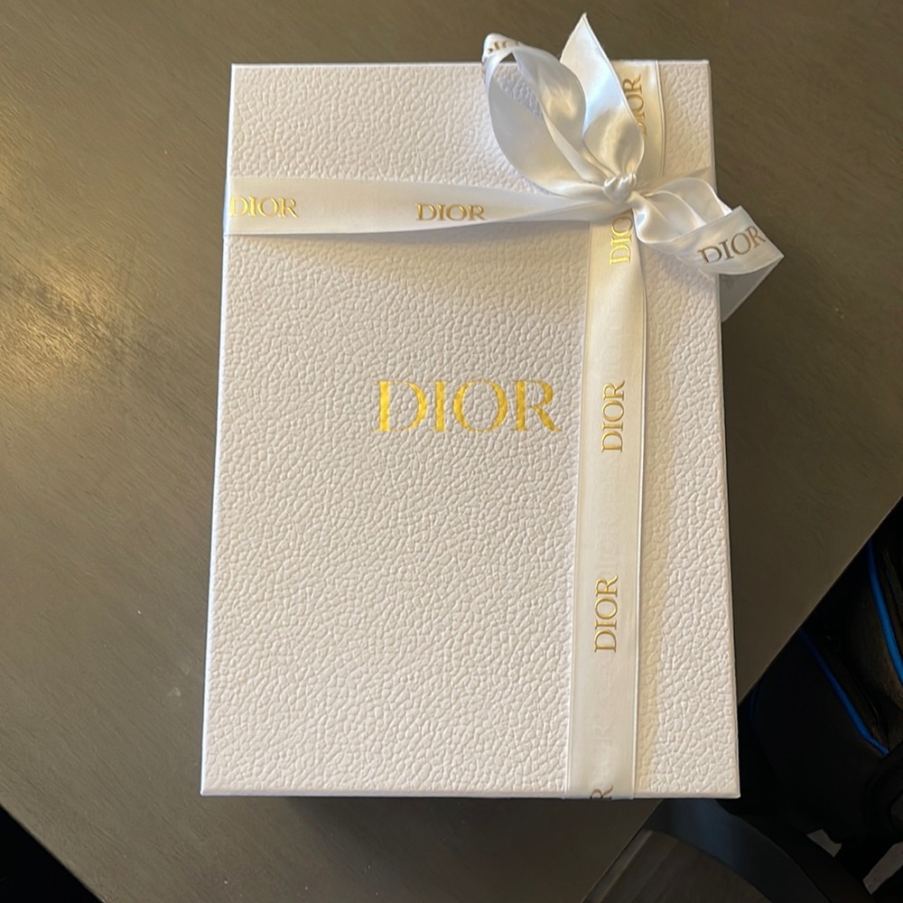 Dior J’Adior Slingback Pump - Picture 1 of 7